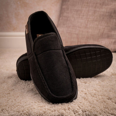 Mens Lazy Dogz Dylan Black Slippers - Black