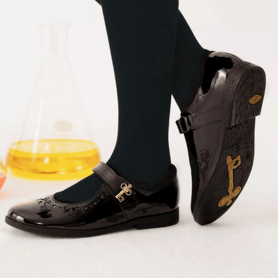 Junior Girls Clarks Lock Magic Black Patent School Shoes - - Black Patent