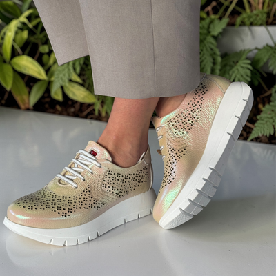 Womens Jose Saenz 2314 Trainers - Pink & Blue Iridescent