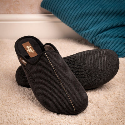 Mens Lazy Dogz Paul Black Slippers - Black