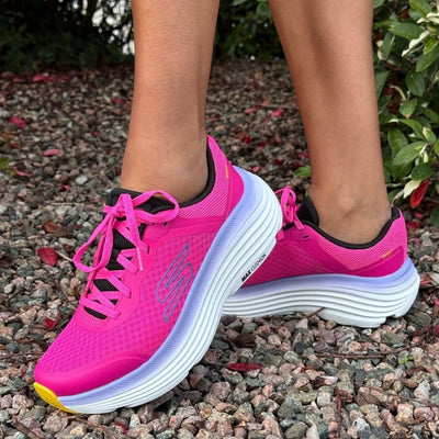 Womens Skechers Max Cushioning Endeavour Trainers - Raspberry - Pink