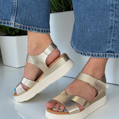 Womens Oh! My Sandals 5963 Champagne Wedge Sandals - Champagne