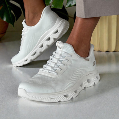 Womens Skechers 117629 Bobs Arc Waves Trainers - White