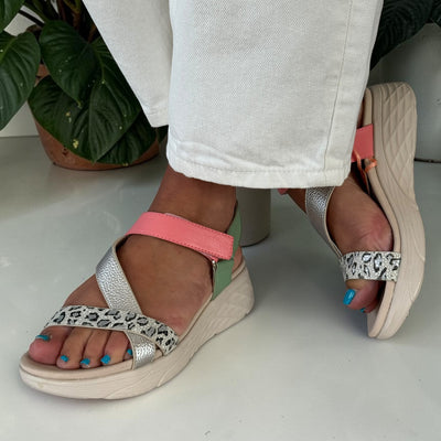Womens Omg! Footwear Aswarby Ashover Peachy Wedge Sandals - Peachy