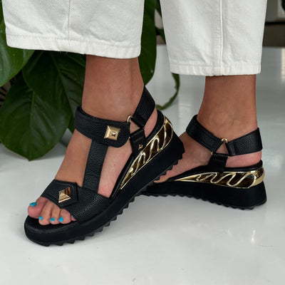 Womens Una Healy Better Alone Wedge Sandal - Vinyl