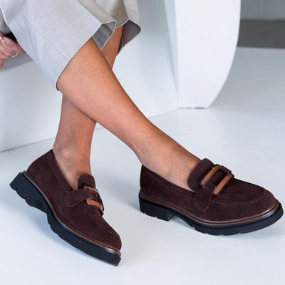 Womens Redz 25WSCF2402 Brown Suede Loafers - Brown