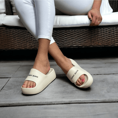 Womens Tommy Hilfiger Chunky Flatform Pool Sliders - Off White