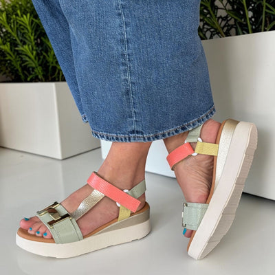 Womens Oh! My Sandals 5961 Wedge Sandals - Coral