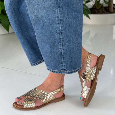 Womens Oh My Sandals 5839 Gold Woven Crossover Sandals - Gold