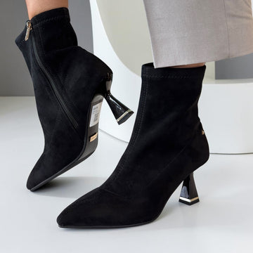 Womens Una Healy Aperture Suede Ankle Boots - Vinyl