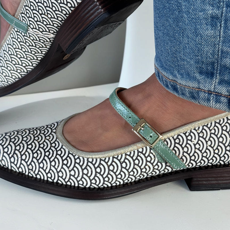 Womens AW26 Nemonic 2528 Margot White Flat Shoes - White