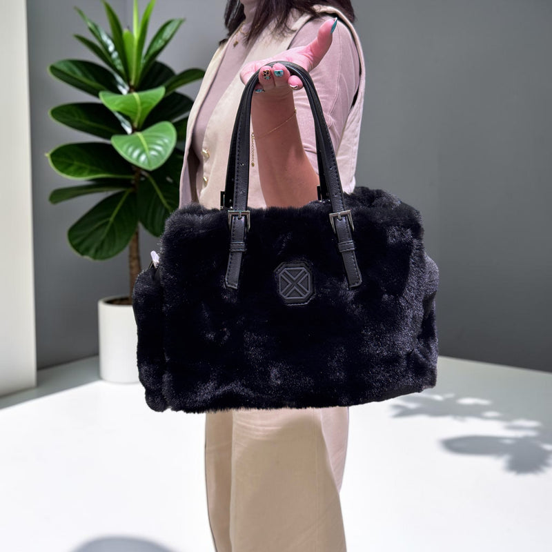 Womens Xti 184716 Fur Handbag - Black