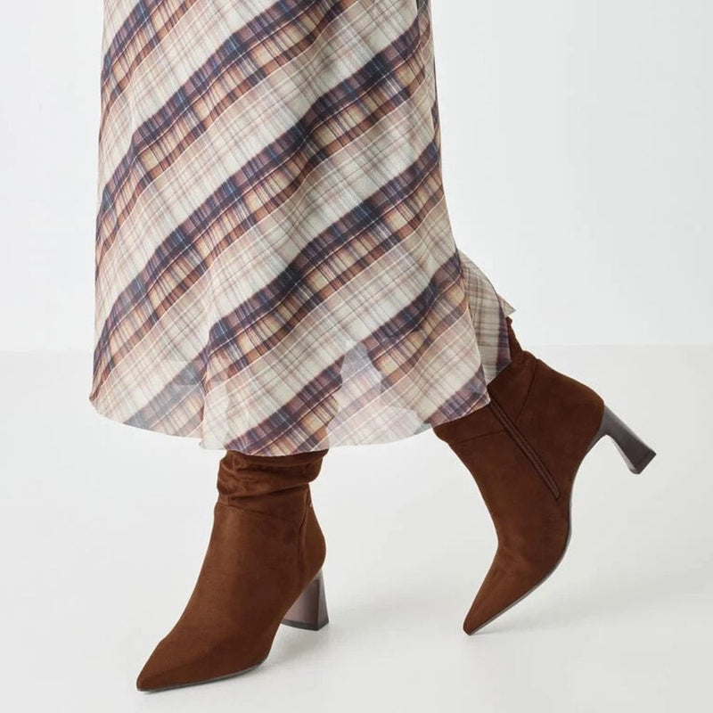 Womens Tamaris 25507 Muscat Tan Slouch Boots - Muscat Tan