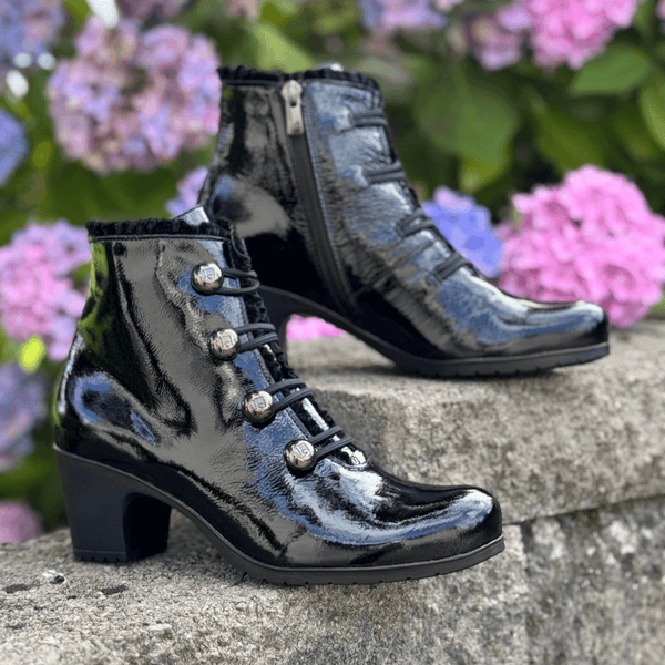 Womens Jose Saenz 5176 Black Patent Block Heel Boots - Black