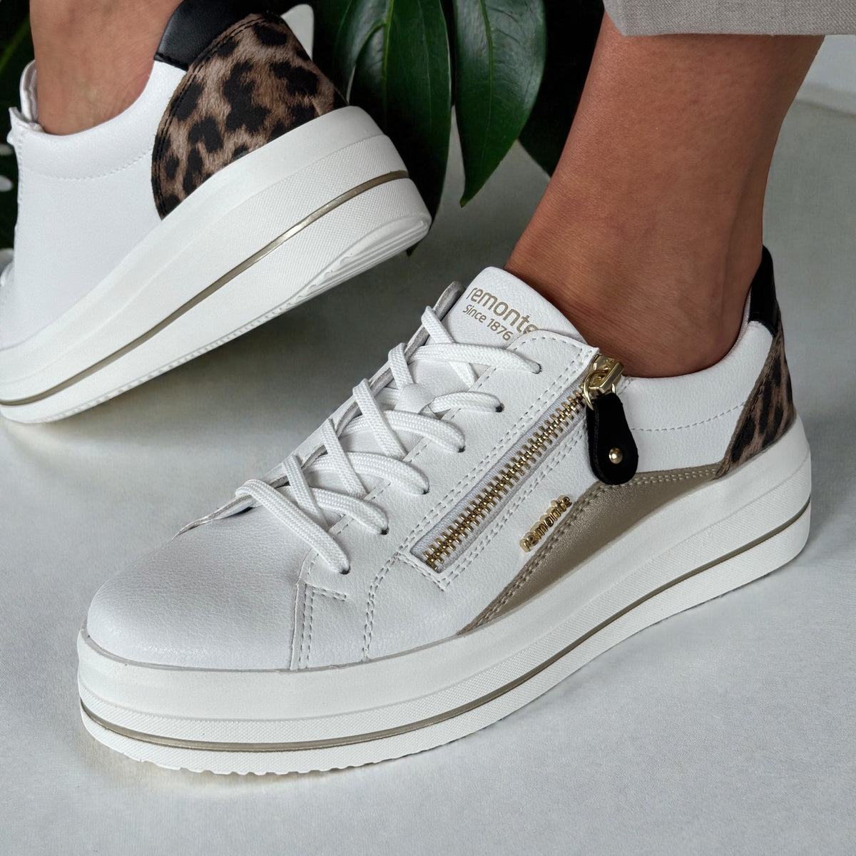 Womens Remonte D1C01 White Leopard Mix