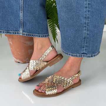 Womens Oh My Sandals 5839 Gold Woven Crossover Sandals - Gold