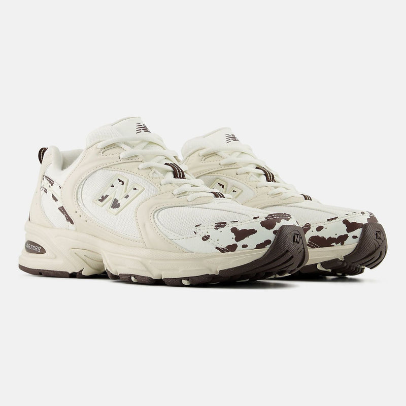 Unisex New Balance 530 Mesh Trainers - Linen with Pumpernickel Beige