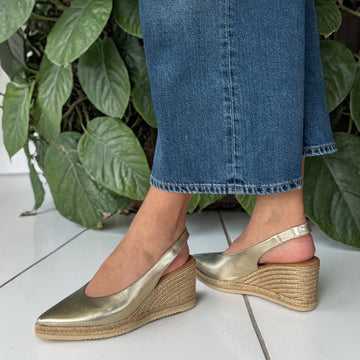 Womens Unisa Decia Wedge Espadrilles - Platino