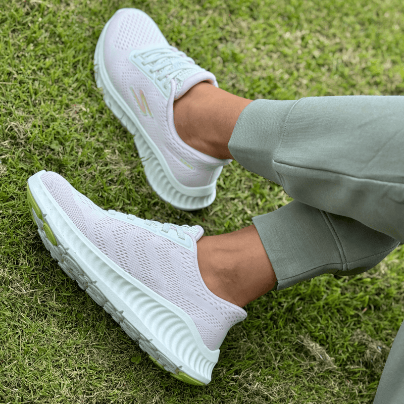Womens Skechers Slip-ins: GO Walk Khloe Trainers - White