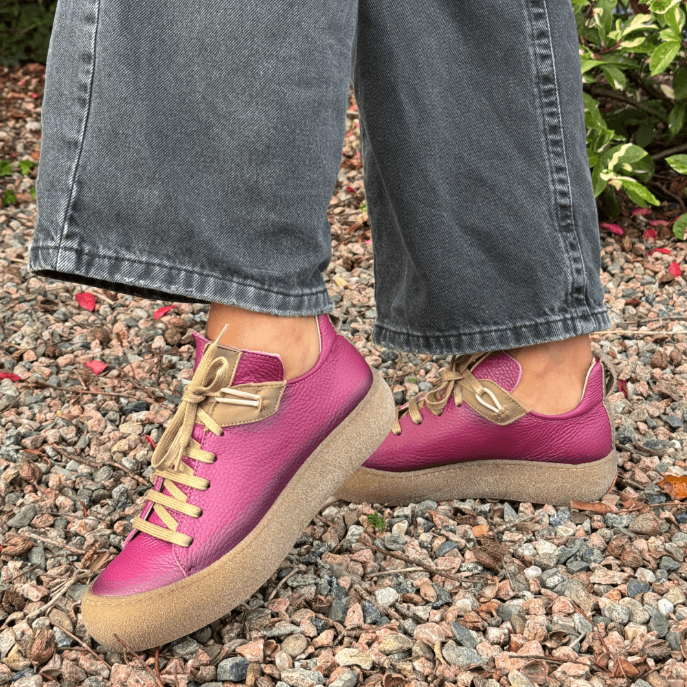 Womens Jose Saenz 3180 Gum Sole Laces Shoe