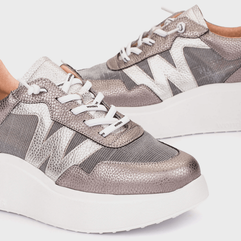 Womens Wonders A-3640 Pewter Metallic Textured Platform Elasticated Trainers - Pewter Metallic