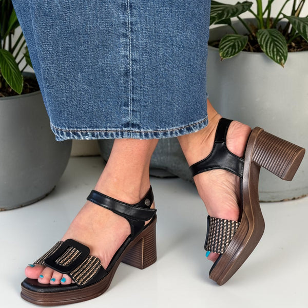 Womens Refresh 175027 Heeled Sandal - Black