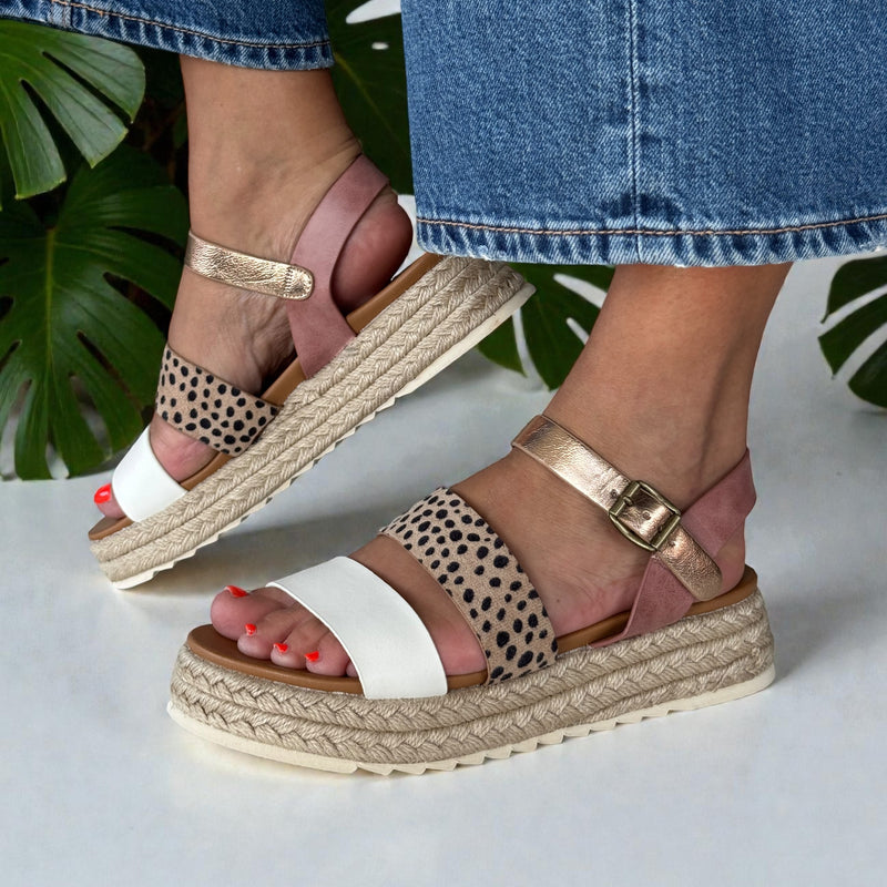 Womens Lunar JLH493 Summer Sandals - White
