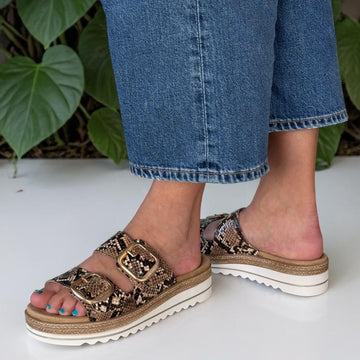 Womens Remonte D0Q66 Brown Snake Wedge Sandal - Brown
