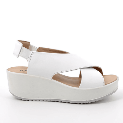Womens Igi & Co Wedge Crossover Sandals - White