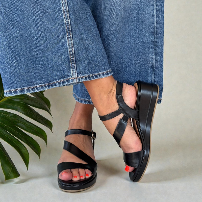 Womens Marco Tozzi 28317 Black Wedge Sandals - Black