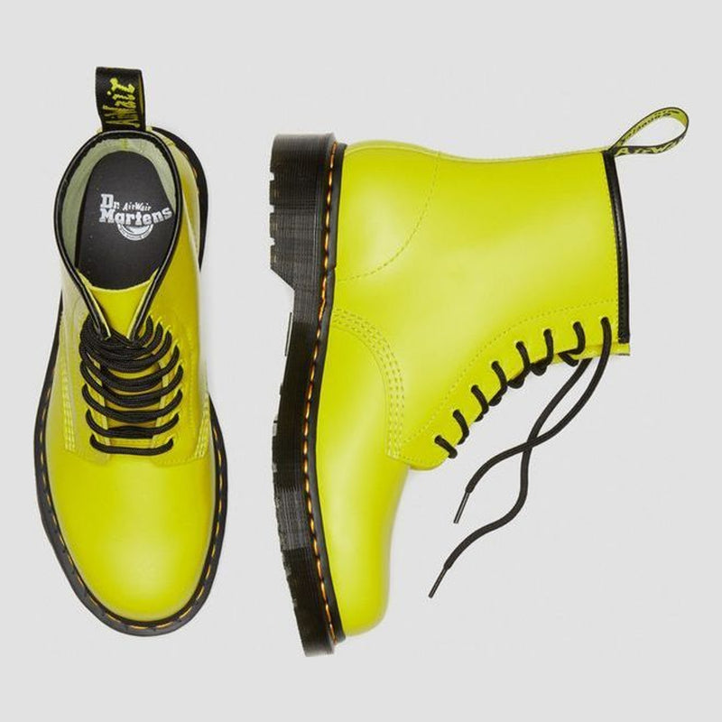 Unisex Dr. Martens 1460 Smooth Sulphur Yellow Leather Ankle Boots - Sulphur Yellow