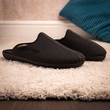 Mens Lazy Dogz Paul Black Slippers - Black