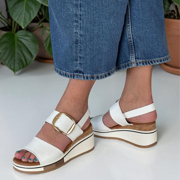 Womens Redz CF024 Velcro Buckle Strap Wedge Sandals - White