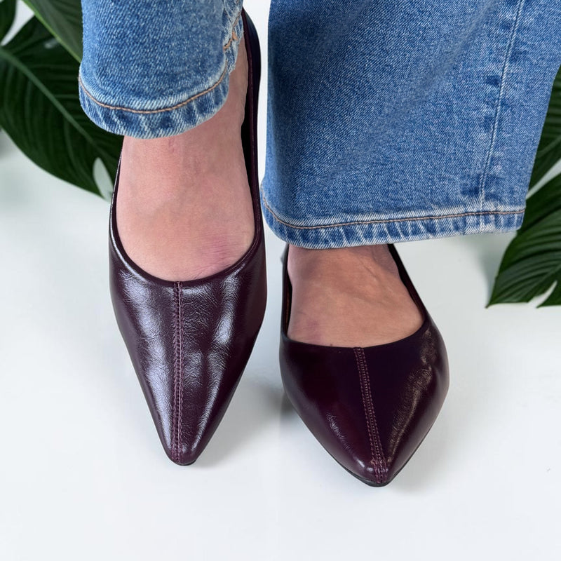 Womens Xti 146400 Flat Shoes - Burgundy