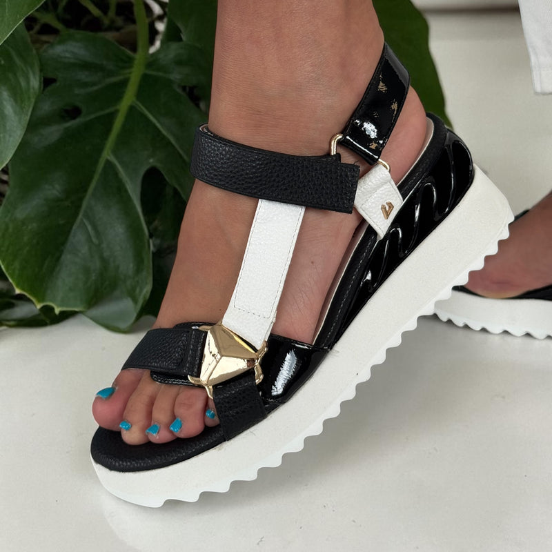 Womens Una Healy Before You Cruella Black Wedge Sandals - Cruella Black