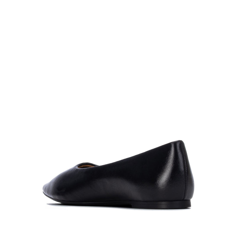 Womens Xti 146400 Flat Shoes - Black