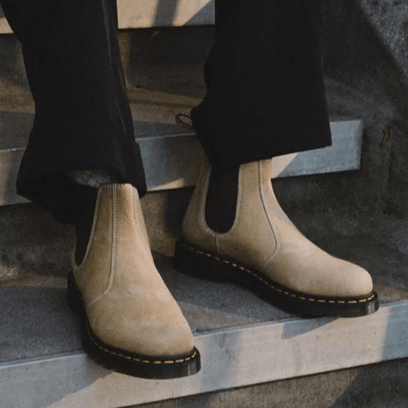 Mens Dr Martens 2976 Tumbled Nubuck Leather Chelsea Boots - Savannah Tan