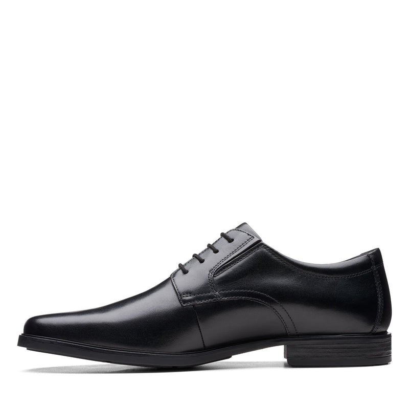 Boys Clarks Howard Walk Black School Shoes - Black