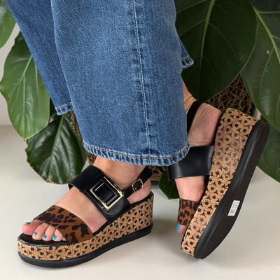 Womens Heavenly Feet Morven Sandals - Black Leopard