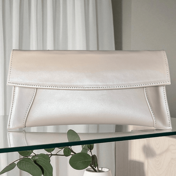 Womens Emis Ladies Pearl Beige Clutch Bag - Beige Pearl