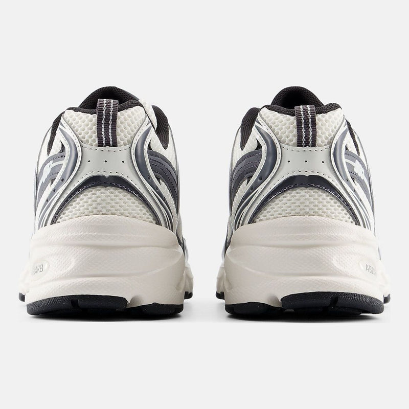 Unisex New Balance 530 Mesh Trainers - Sea Salt with Magnet