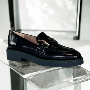 Womens Hispanitas 243632 Navy Patent Loafers - Brooklyn