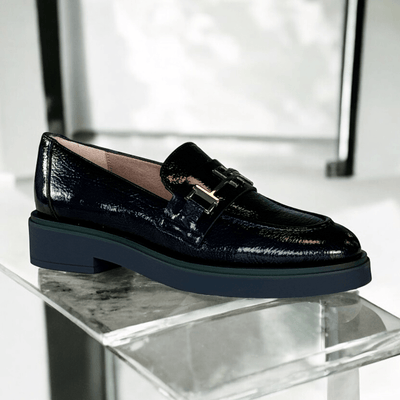 Womens Hispanitas 243632 Navy Patent Loafers - Brooklyn