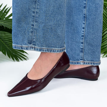 Womens Xti 146400 Flat Shoes - Burgundy