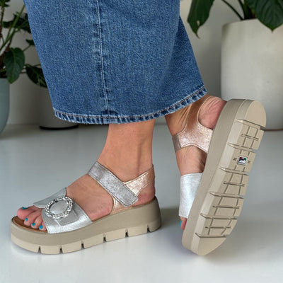 Womens Igi & Co 1160311 Silver Wedge Sandals - Silver