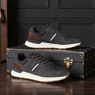 Mens Lloyd & Pryce One Trainers - City Fog