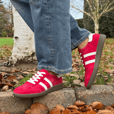 Womens Drilleys Sixty Four Gumsole Trainers- Hot Siren - Hot Siren