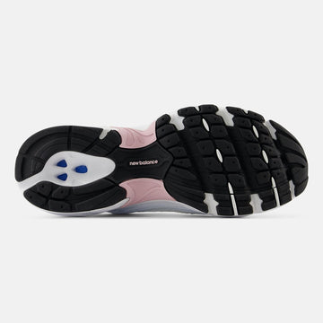 Unisex New Balance 530 Mesh Trainers - White with Pink