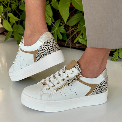 Womens Lunar Presley Trainers in White - White