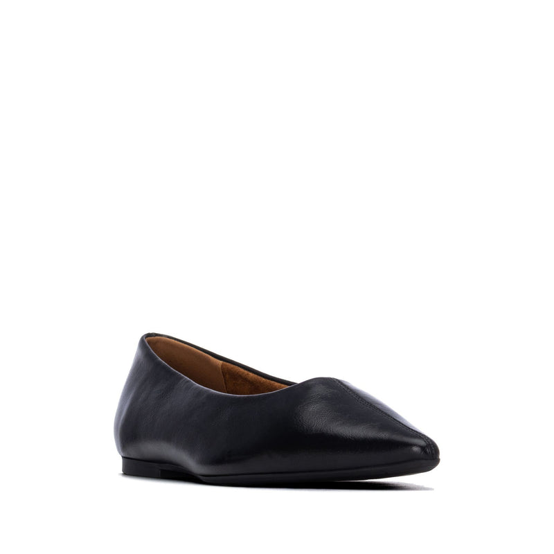 Womens Xti 146400 Flat Shoes - Black